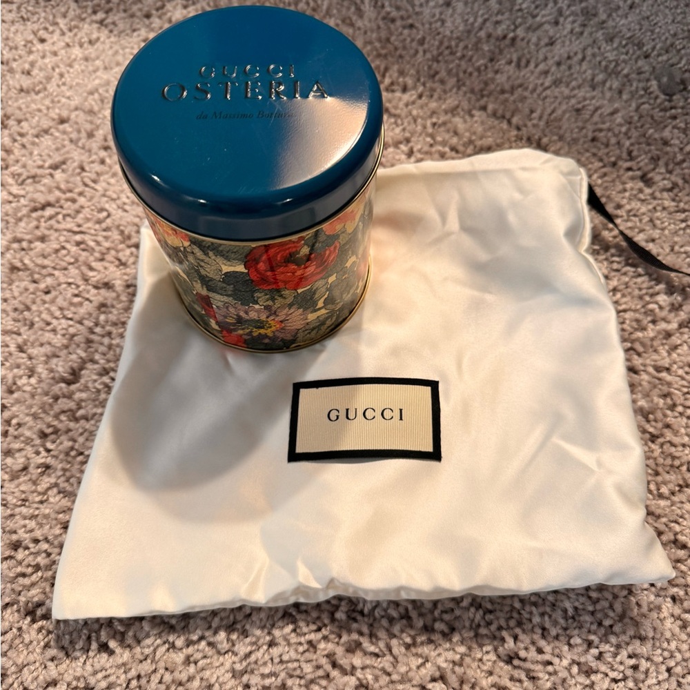 Gucci decor can